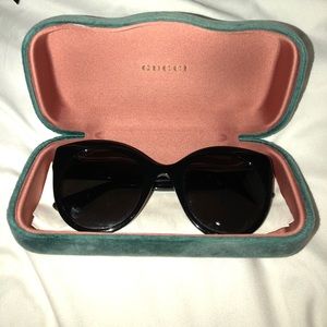 AUTHENTIC Gucci Cat Eye Sunglasses